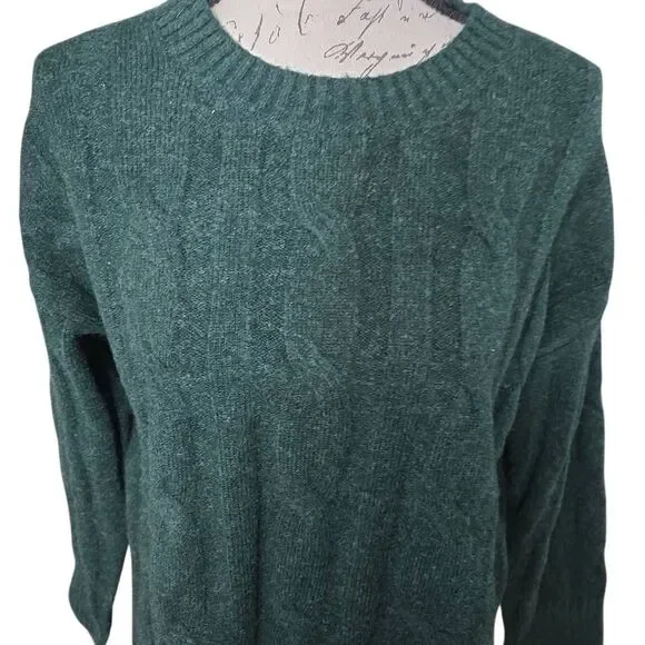 Express Women's Size Medium Emerald Green Cable Knit Crew Sweater - Picture 6 of 9